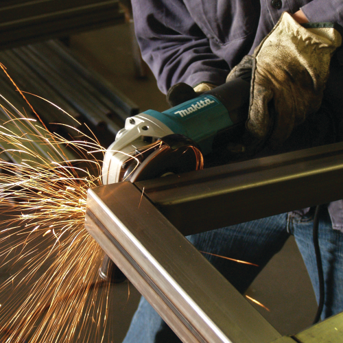 Makita 9565PC Action Shot 3 - Thumbnail