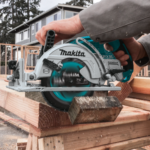 Makita B-61656 Action Shot 1 - Thumbnail