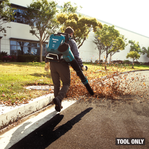 Makita CBU04 Action Shot - Thumbnail