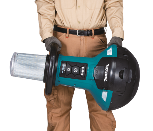 Makita DML810 Feature Shot (carrying handles) - Thumbnail