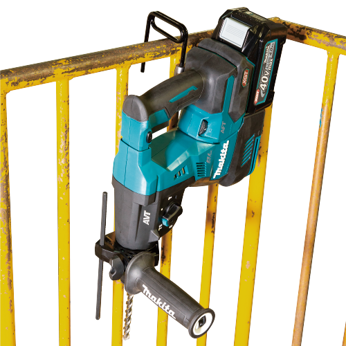 Makita GRH01M1 Feature Shot (hang hook) - Thumbnail