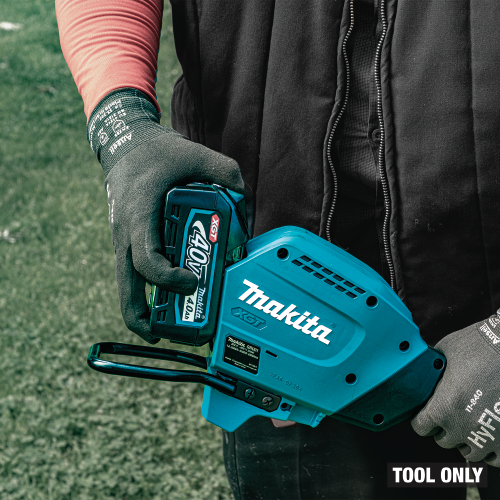 Makita GRU01Z Feature Shot (battery insert) - Thumbnail