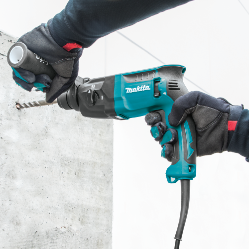 Makita HR1840 Action Shot 2 - Thumbnail