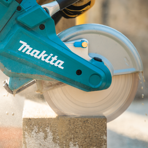 Makita XEC01Z Action Shot 3 (Masonry Wet Cutting) - Thumbnail