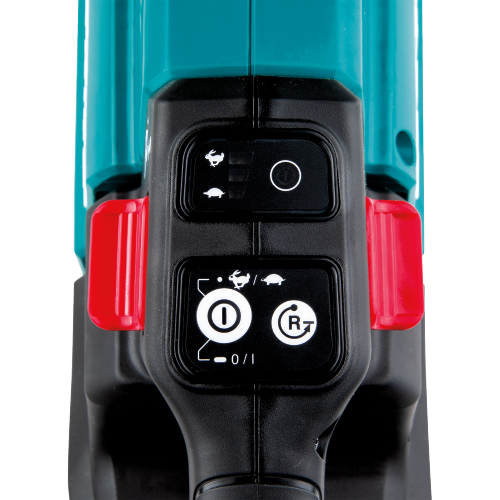 Makita XHU07T Feature Shot (control panel) - Thumbnail