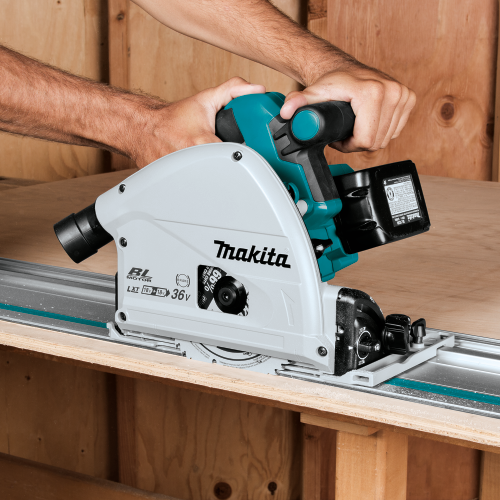 Makita XPS01PT Action Shot 1 - Thumbnail