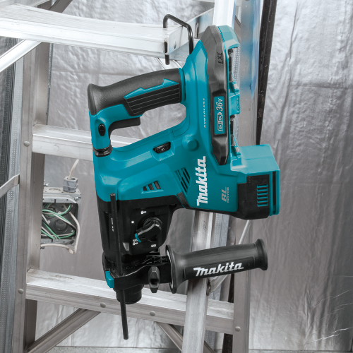 Makita XRH10Z Beauty Shot 1 - Thumbnail