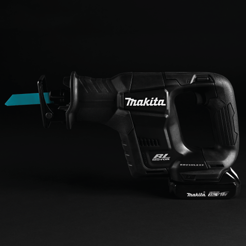 Makita XRJ07ZB Feature Shot (profile with BL1820B on dark background) - Thumbnail