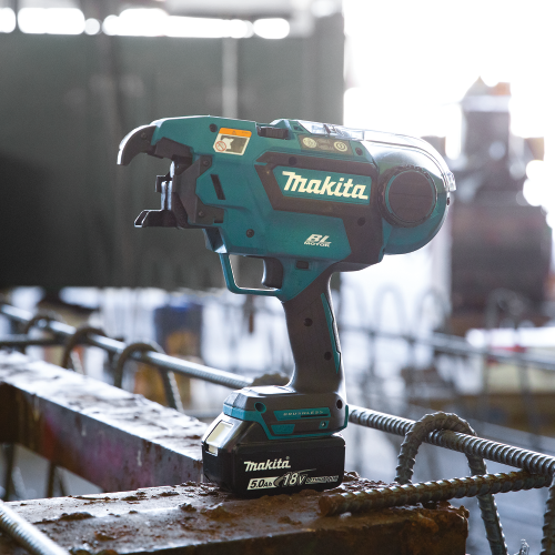 Makita XRT01TK Beauty Shot (onsite 1) - Thumbnail