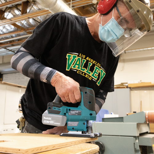 Makita XVJ04Z Action Shot 6 - Thumbnail