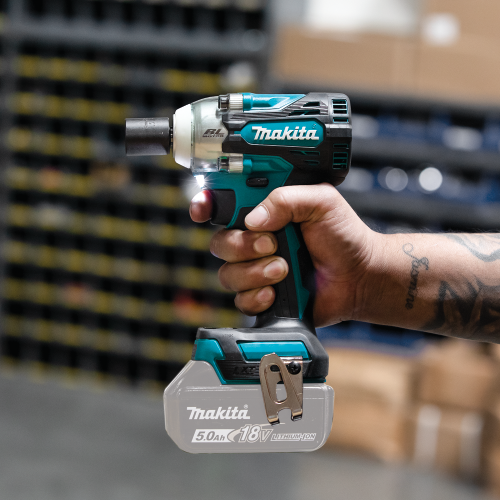 Makita XWT16Z Feature Shot (best fit) - Thumbnail
